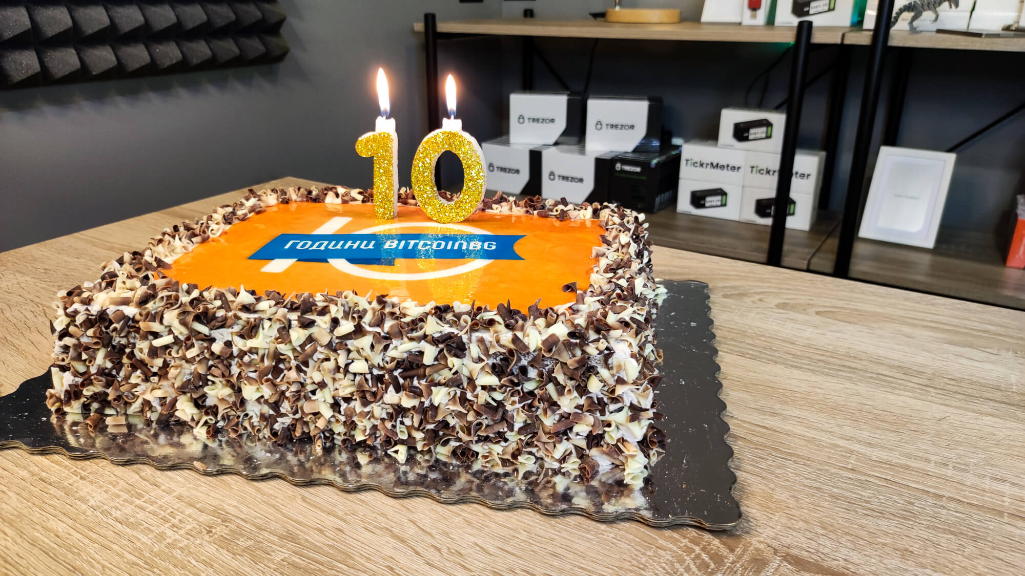 BitcoinBG-10Years-Cake-1.jpg